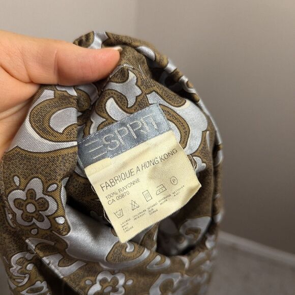Vintage Esprit Shiny Print Blouse – Long Sleeve Button Down – Size Medium - Picture 8 of 8